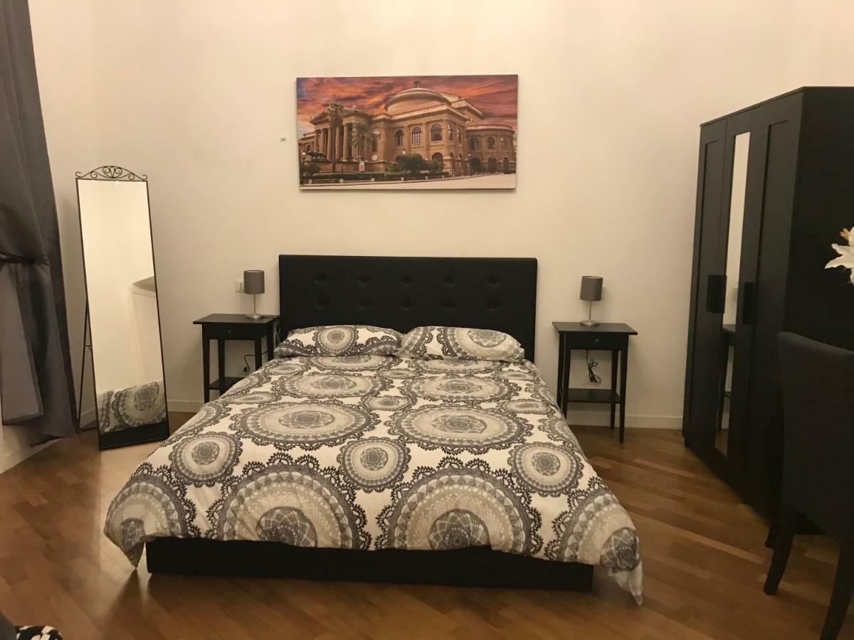 Apartament La Dimora Dell'Artista Palermo Zewnętrze zdjęcie